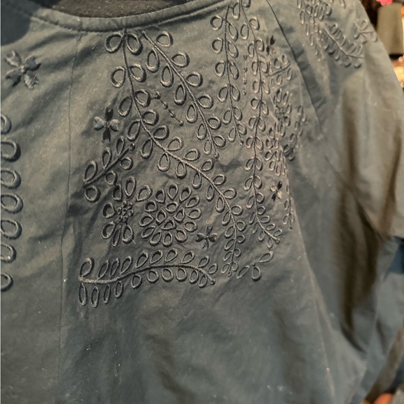 Black eyelet zipper jacket - Picture 6 of 6